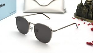 hình ảnh mắt kính Fake Me