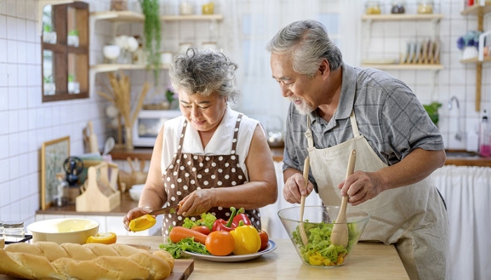 Một số lưu ý khi xây dựng chế độ dinh dưỡng cho người già
