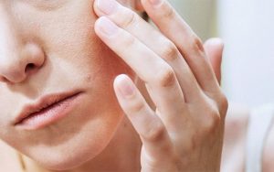 cải thiện da khô, nứt nẻ