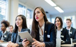 ngành đầu bếp thi khối nào