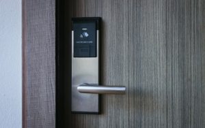 những tiêu chí đánh giá khóa cửa điện tử tốt nhất