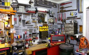 ý tưởng kinh doanh hàng kim khí