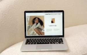 thiết kế tối giản, gọn gàng 