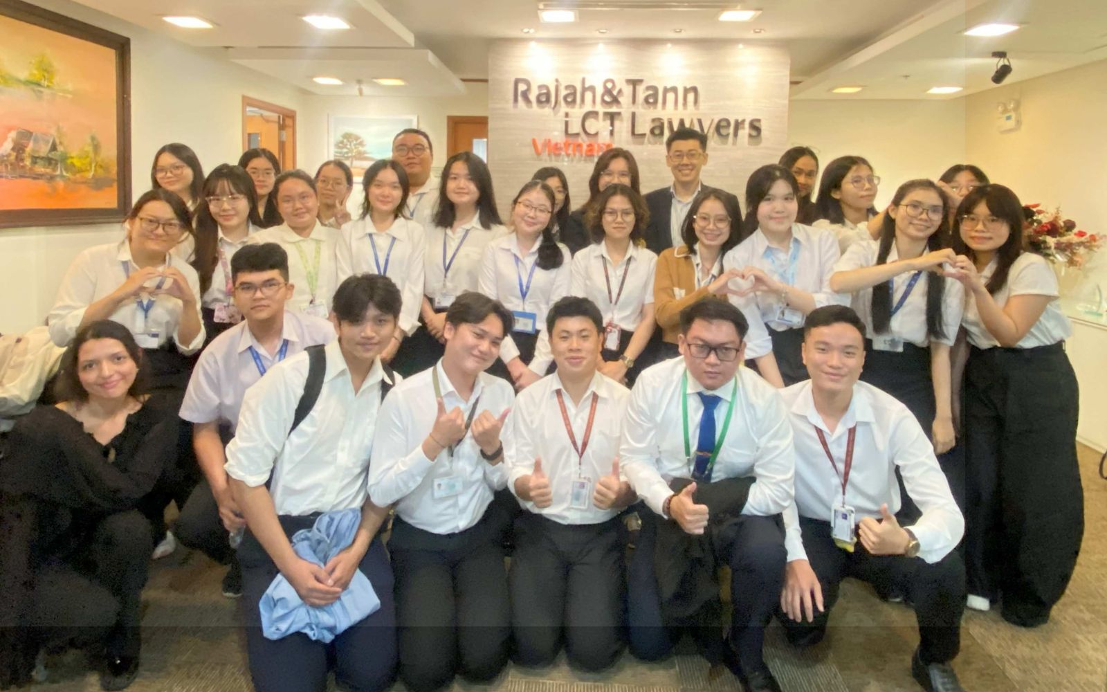 R&T LCT Lawyers cung cấp giải pháp pháp lý cho doanh nghiệp trong giai đoạn thành lập và phát triển R&T LCT Lawyers cung cấp giải pháp pháp lý cho doanh nghiệp trong giai đoạn thành lập và phát triển